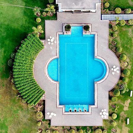 Umaid Farm Resort- A Legancy Vintage Stay In Джапур Экстерьер фото