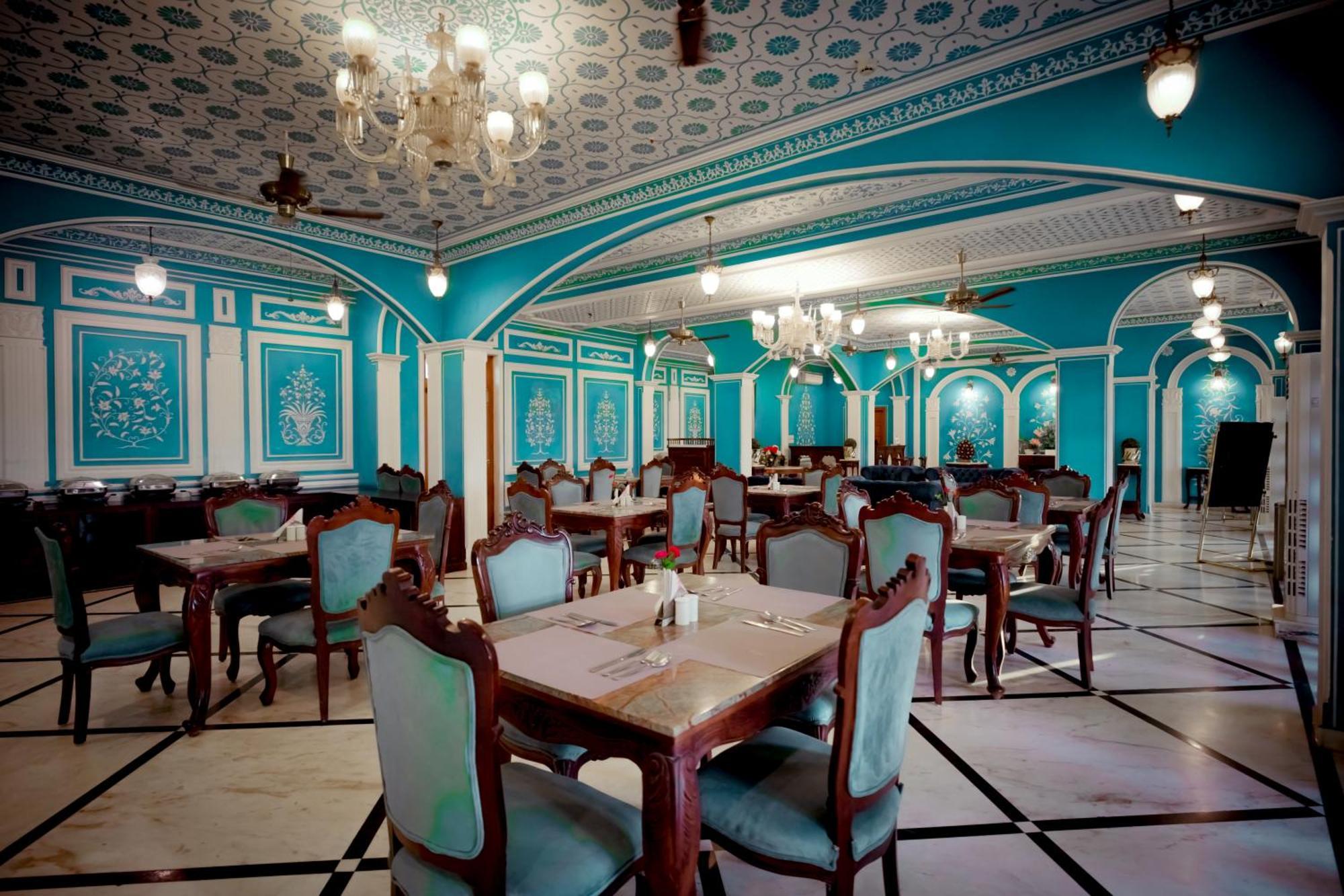 Umaid Farm Resort- A Legancy Vintage Stay In Джапур Экстерьер фото